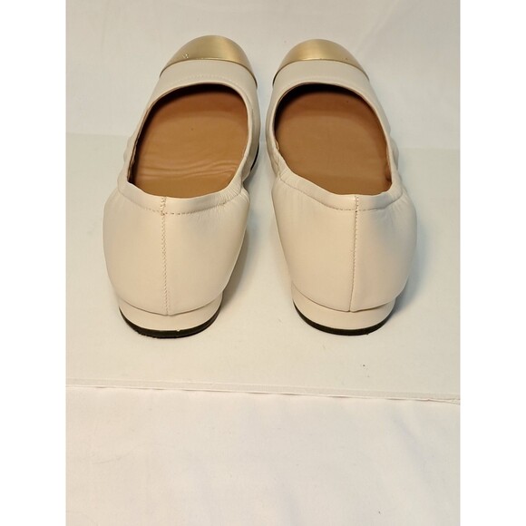 Calvin Klein Fiana Leather Ballet Flats Beige With Gold Cap Toe Slip On Size 8.5 - Picture 7 of 10